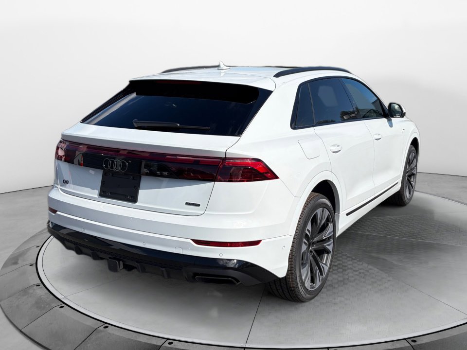 New 2026 Audi Q8 Premium Plus image 7