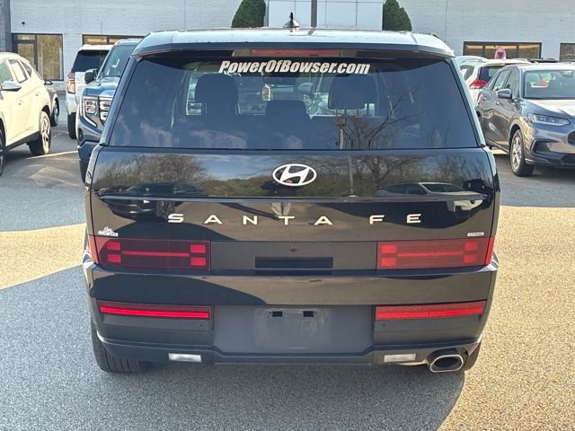 Used 2025 Hyundai Santa Fe SE image 4