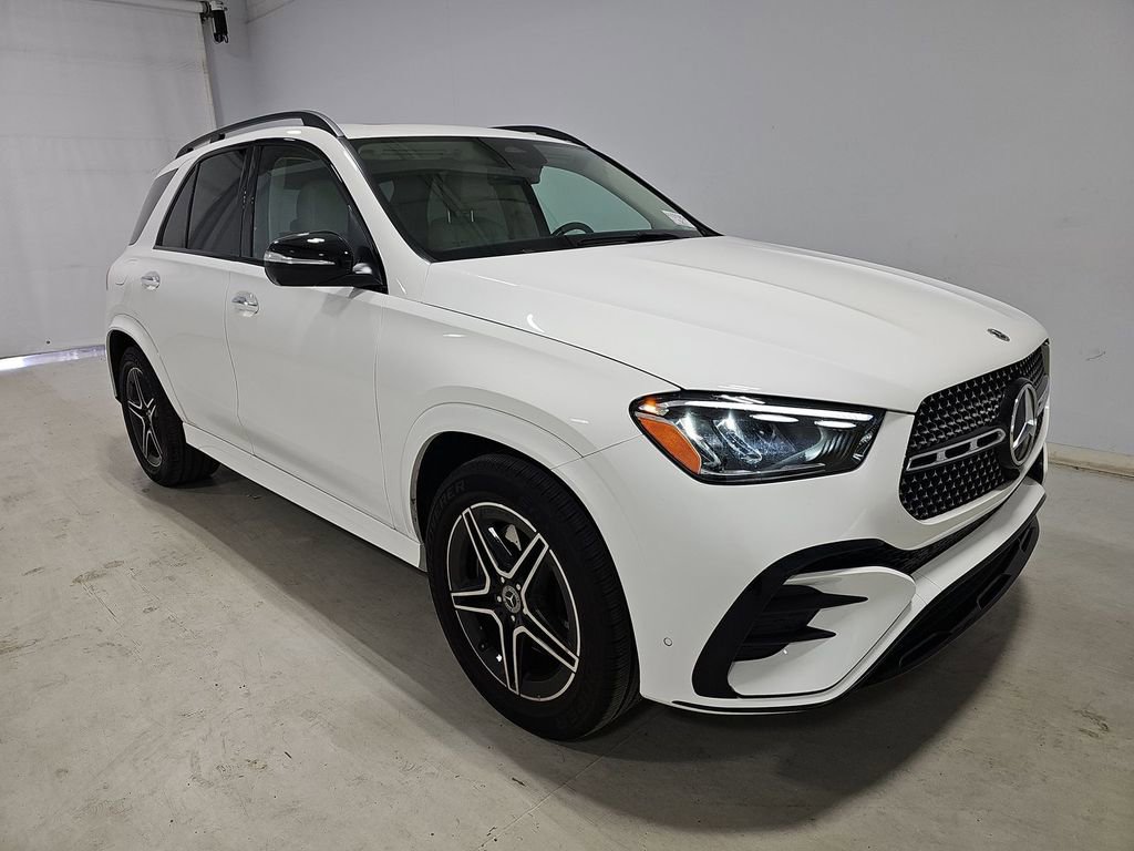 Used 2024 Mercedes-Benz GLE 350 4MATIC image 3