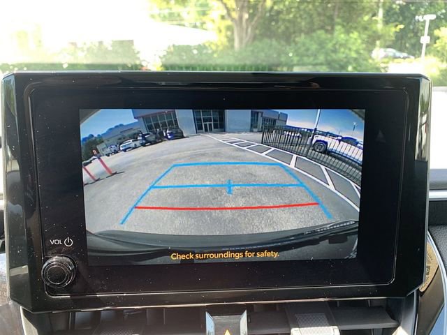 Used 2025 Toyota Corolla LE FWD image 22