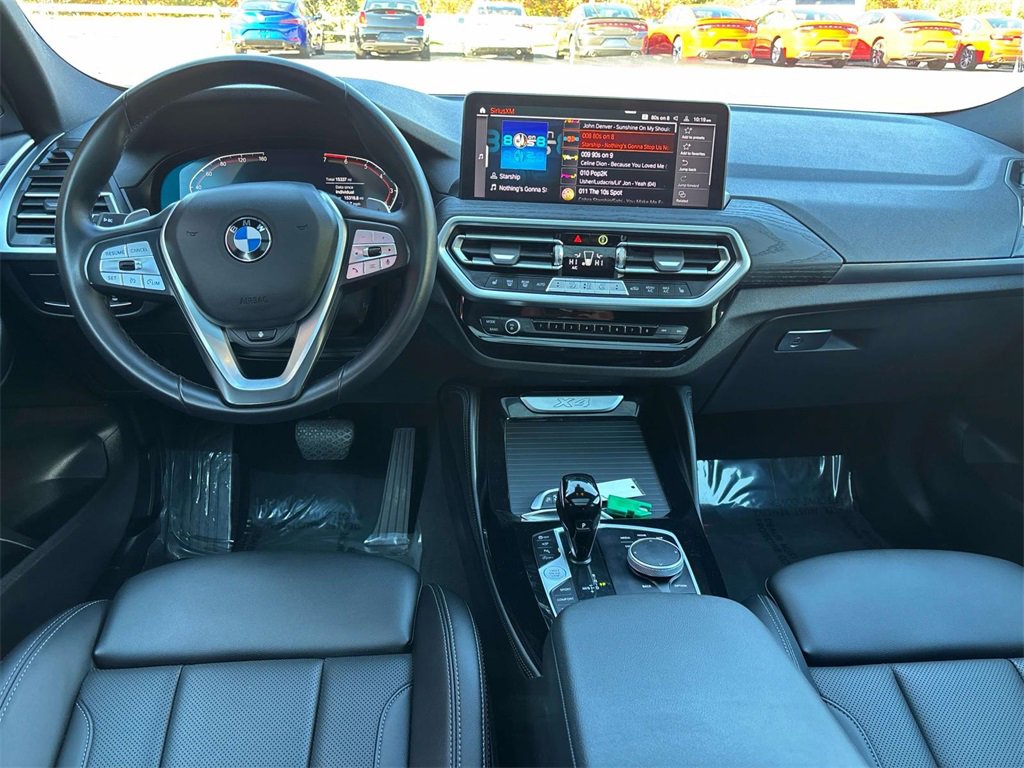 Used 2025 BMW X4 xDrive30i image 14