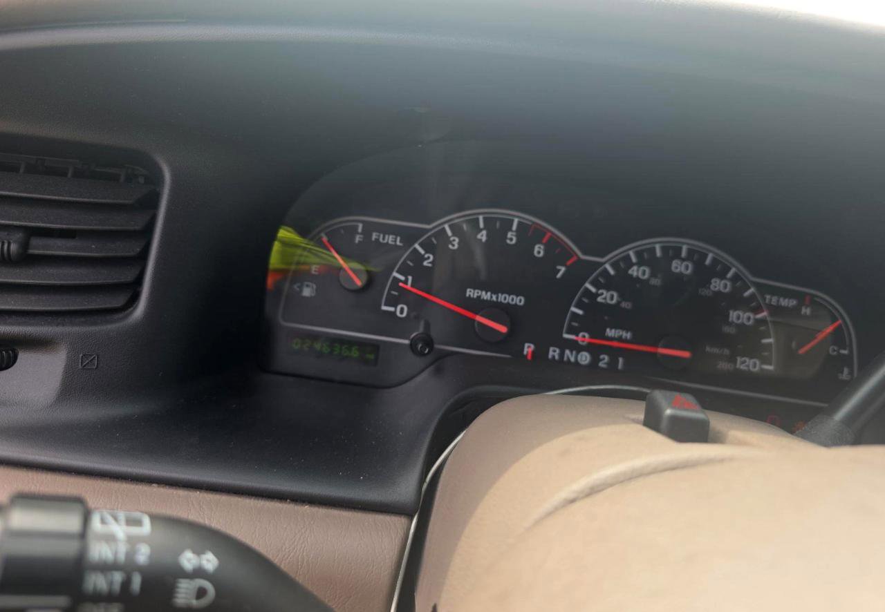 Used 1999 Ford Windstar SE FWD image 15