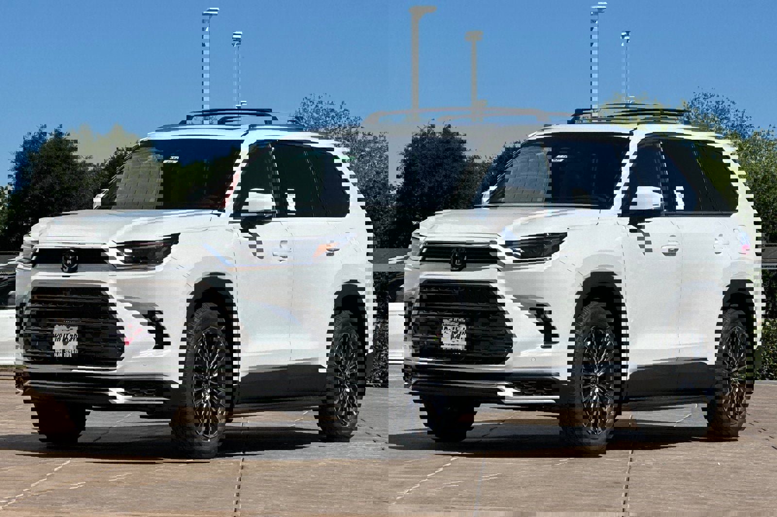 New 2026 Toyota Grand Highlander AWD Hybrid image 8