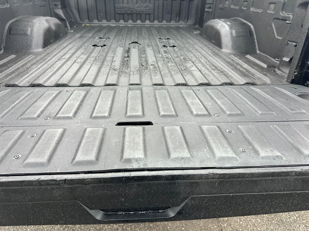 Used 2023 Chevrolet Silverado 2500 High Country w/ Z71 Off-Road Package image 60