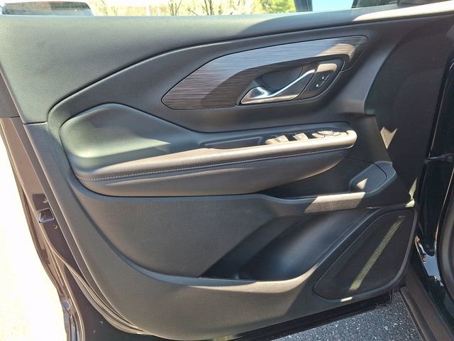 Certified 2022 GMC Terrain SLE image 12