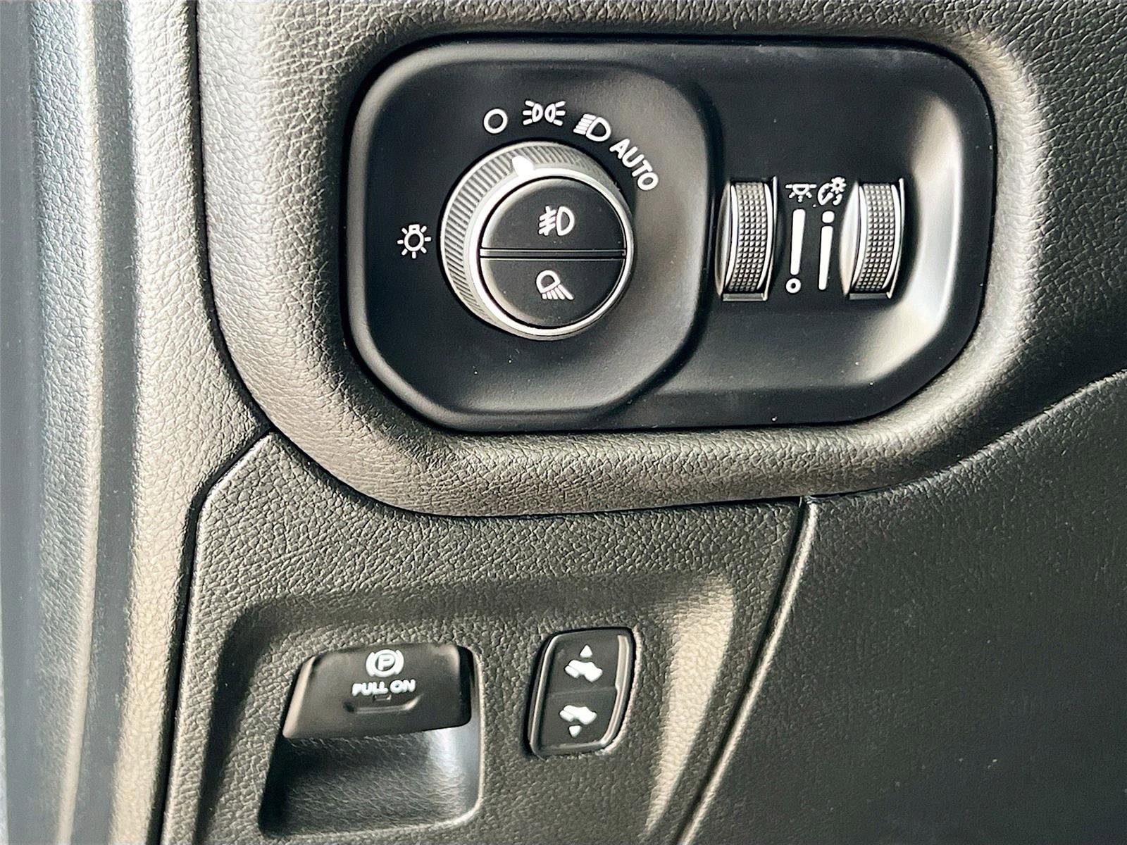 Used 2025 RAM 1500 Big Horn image 19