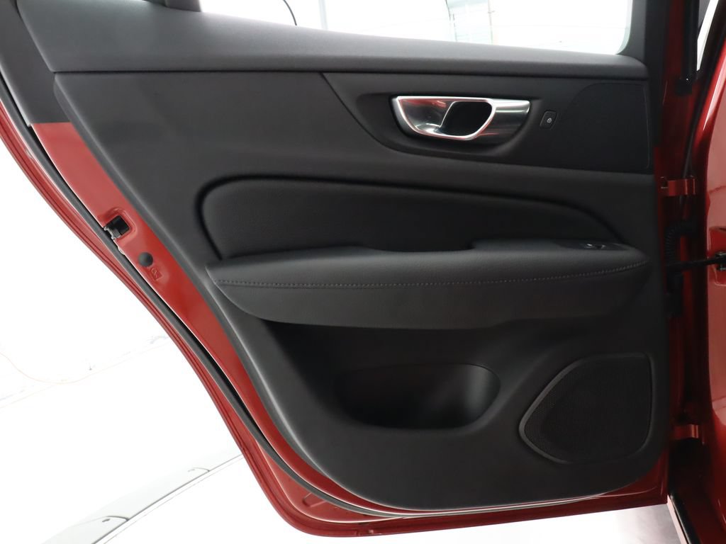Used 2019 Volvo S60 T6 Inscription AWD/4WD image 40