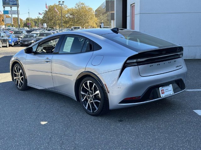 Used 2023 Toyota Prius Prime Premium FWD image 10