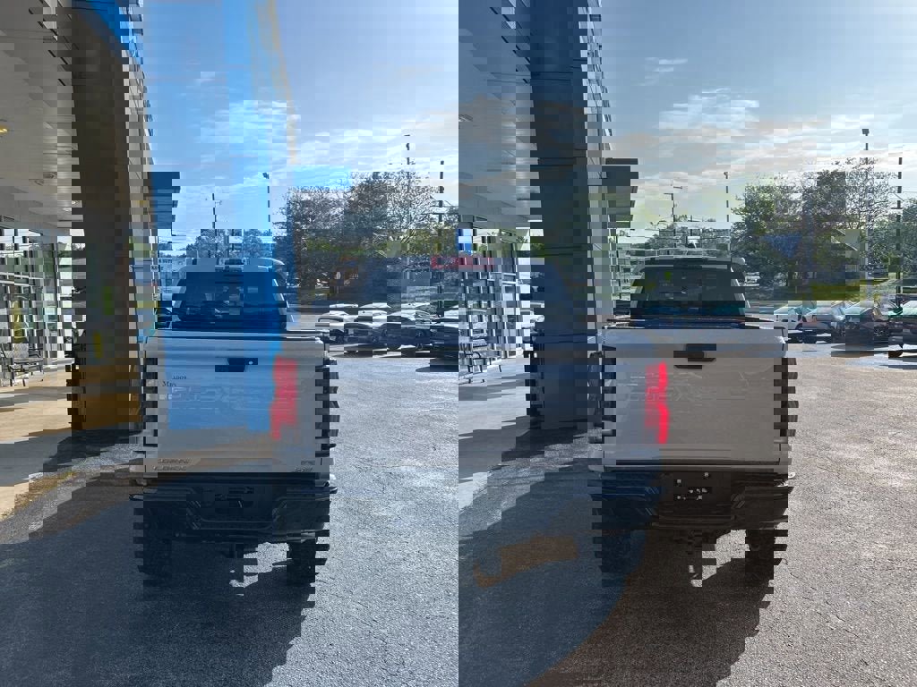 New 2026 Chevrolet Colorado ZR2 w/ Technology Package image 5