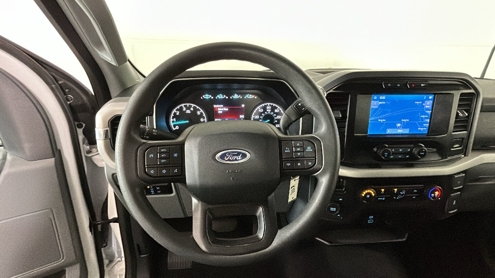 Used 2023 Ford F150 XLT w/ XTR Package AWD/4WD image 16