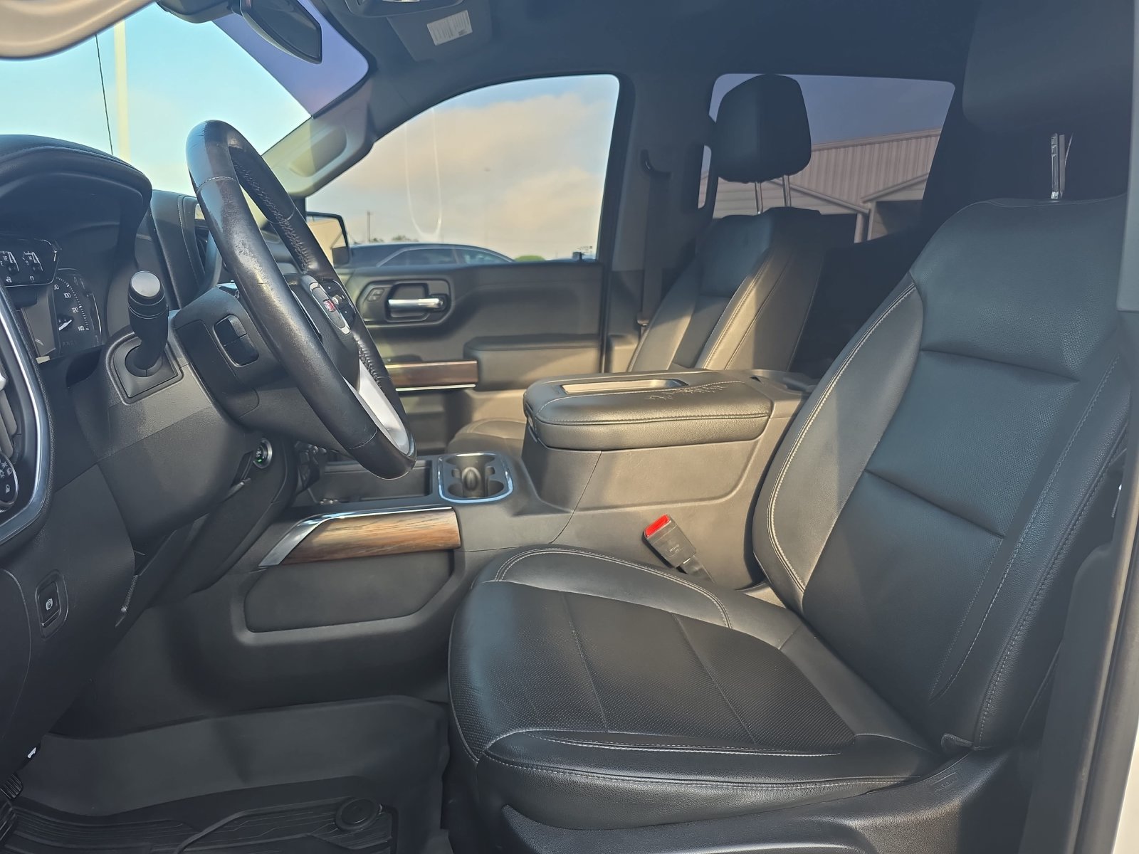 Used 2022 GMC Sierra 1500 SLT RWD image 12