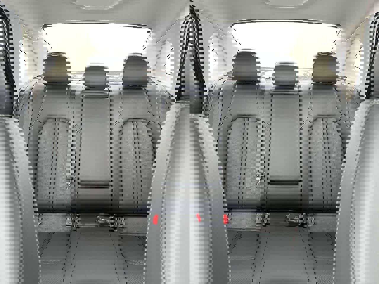 New 2025 Hyundai Sonata Limited image 17