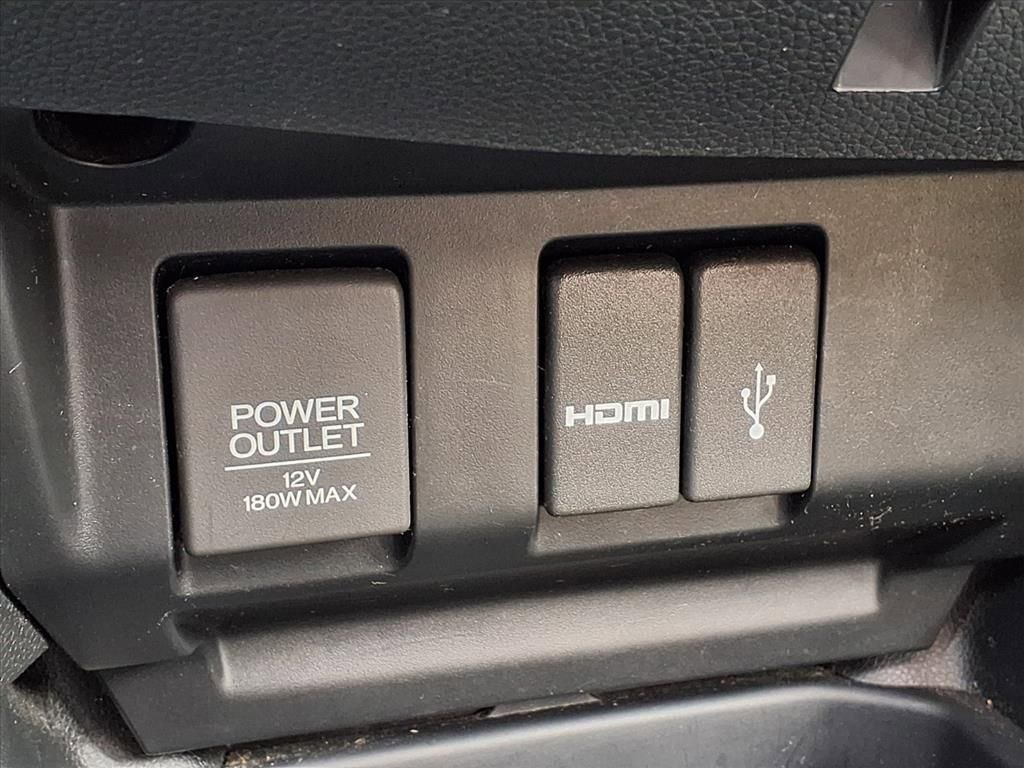 Used 2015 Honda Fit EX image 25