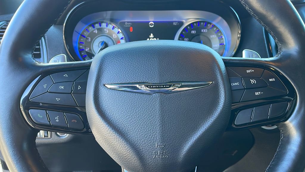 Used 2018 Chrysler 300 S w/ 300S Premium Group 2 image 22
