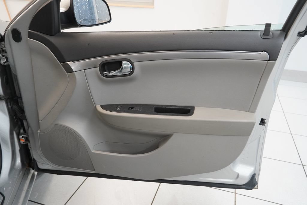 Used 2008 Saturn Aura XE w/ Convenience Package FWD image 32