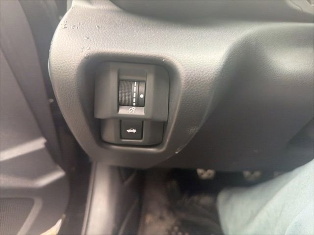Used 2025 Toyota GR86 Premium w/ Performance Package RWD image 12
