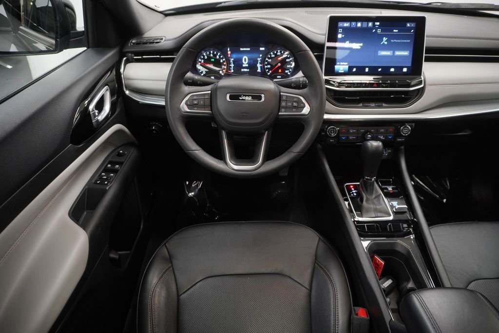 Certified 2023 Jeep Compass Limited w/ Sun and Sound Group AWD/4WD image 22