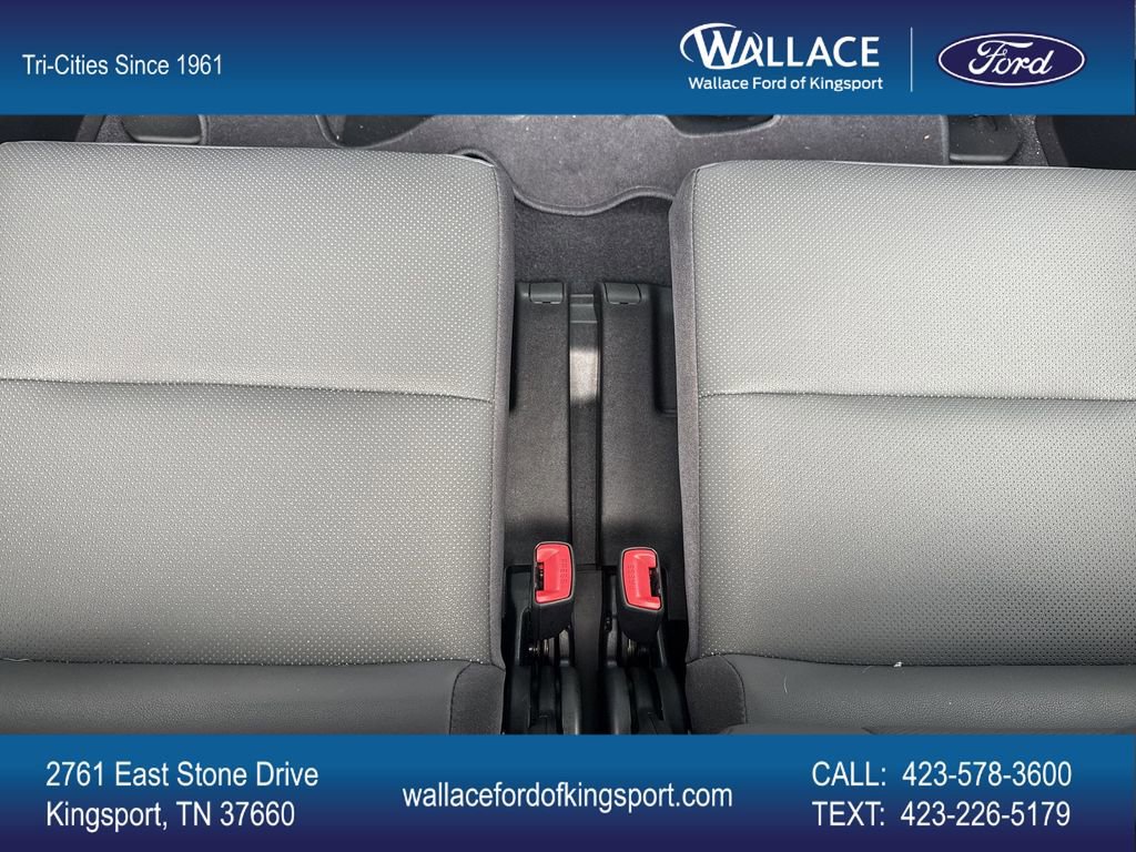 Used 2022 Lexus GX 460 Premium w/ Accessory Package image 31