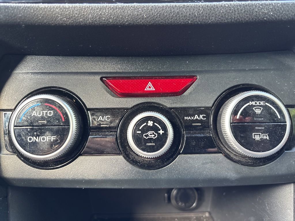 Used 2018 Subaru Crosstrek 2.0i Limited image 21