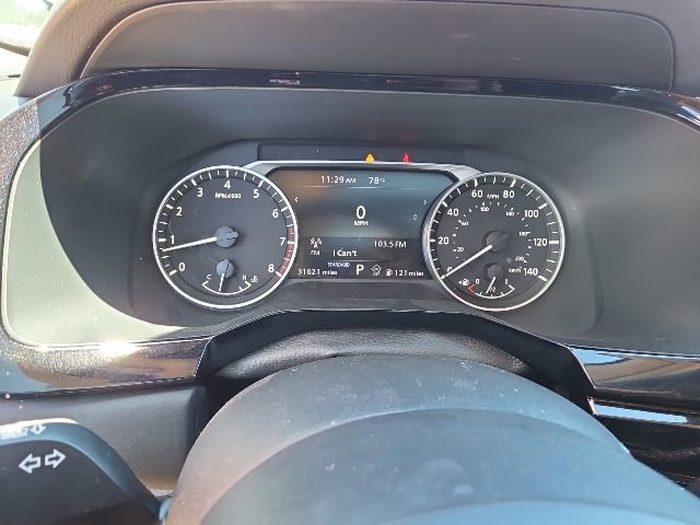 Used 2024 Nissan Pathfinder SV w/ SV Premium Package FWD image 17