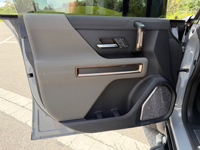 Used 2024 GMC Hummer EV 3X w/ Extreme Off-Road Package image 10