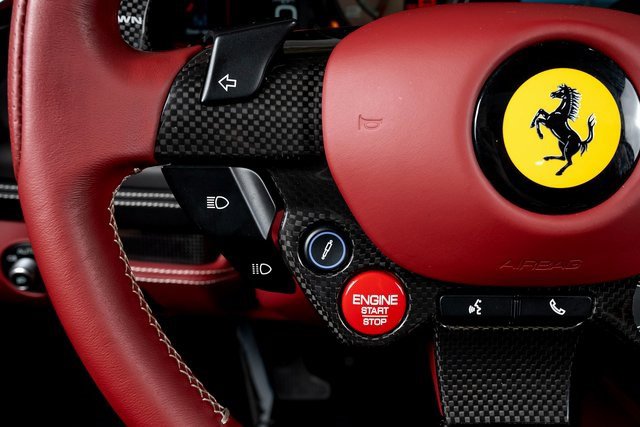 Used 2022 Ferrari F8 Tributo image 35