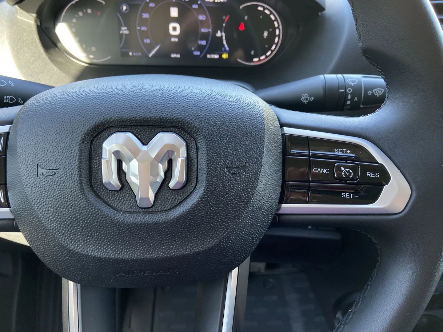 Used 2023 RAM ProMaster 3500 w/ Premium Convenience Group (B) image 12