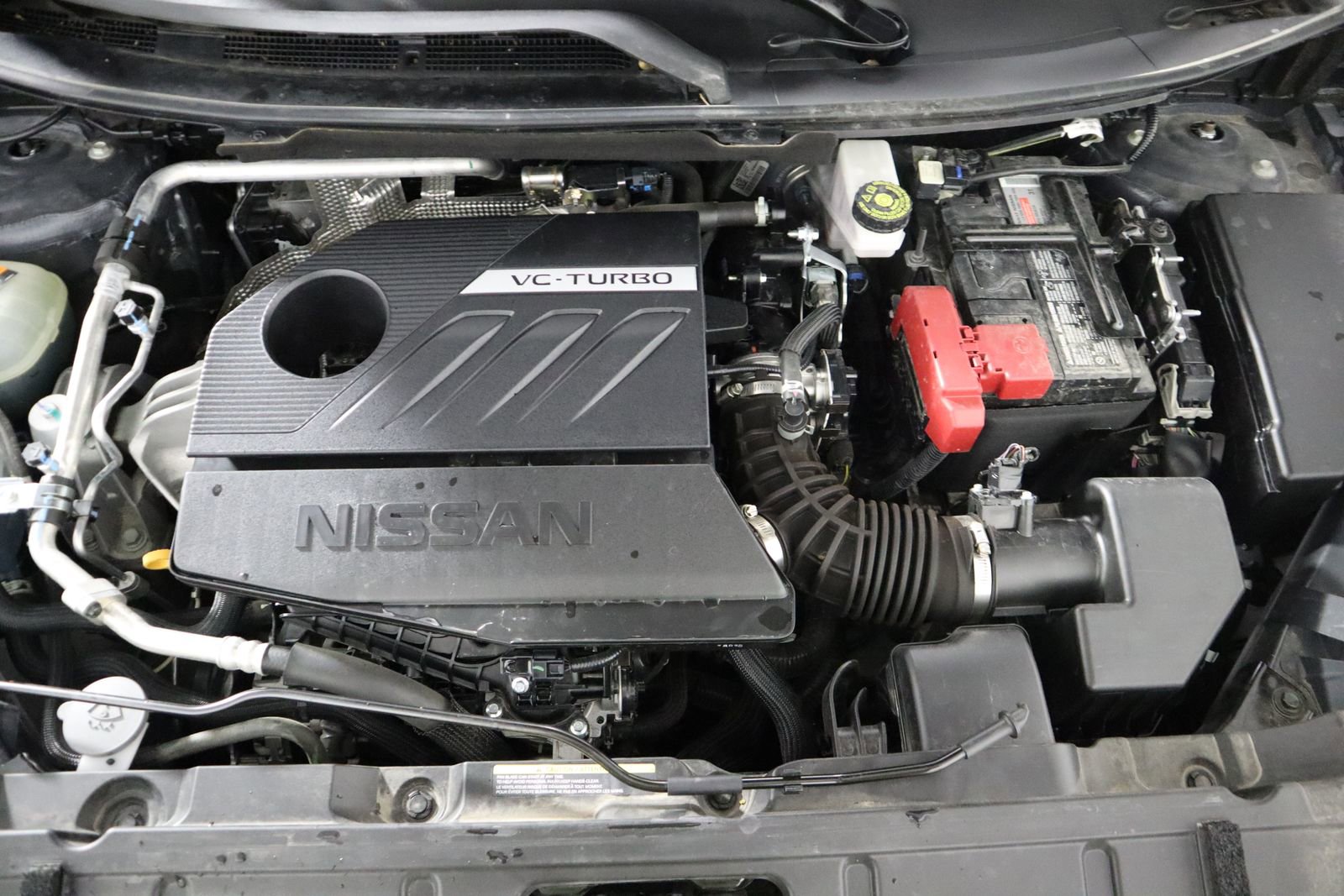 Used 2025 Nissan Rogue SV image 34
