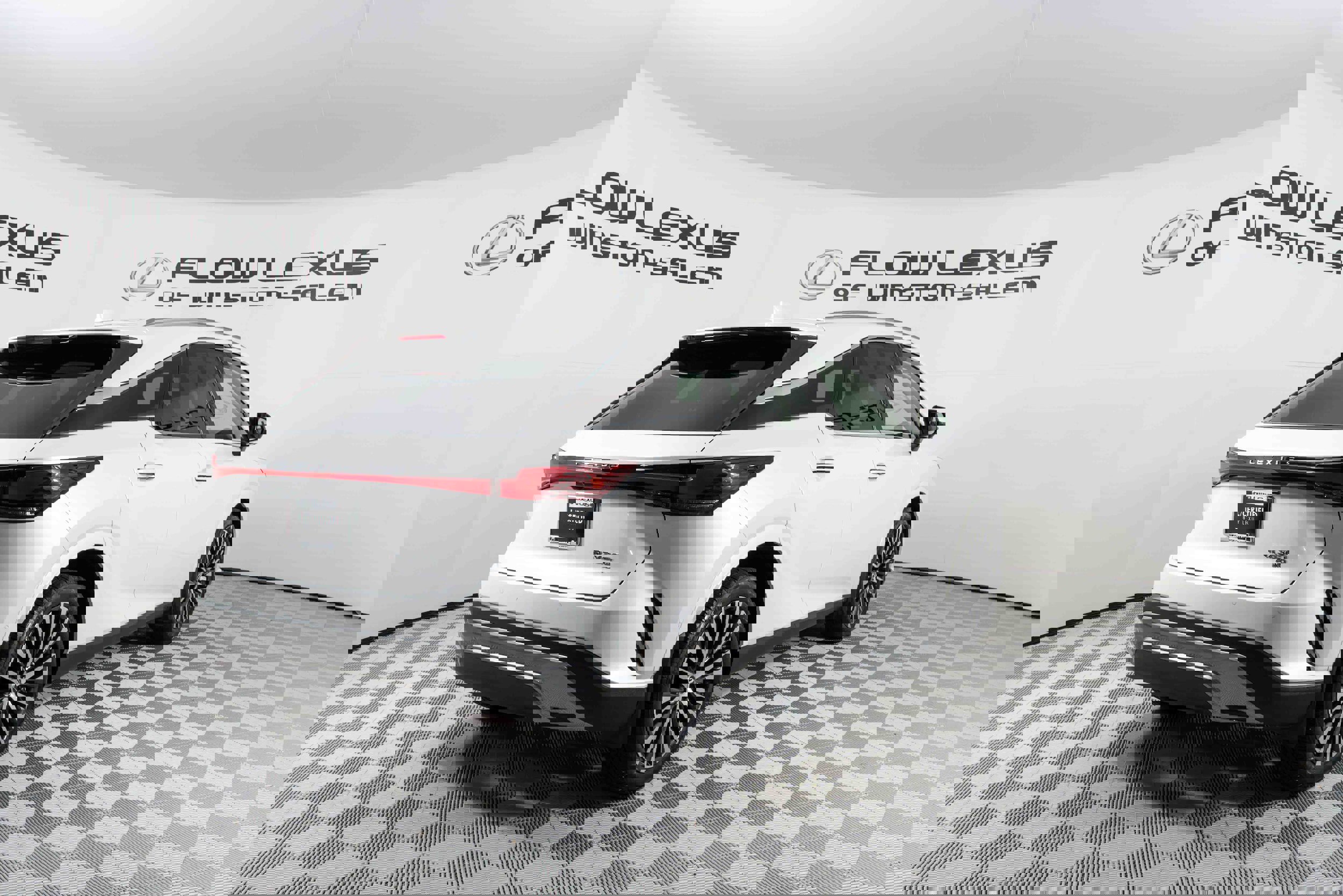 Certified 2024 Lexus RX 350 Premium Plus image 5