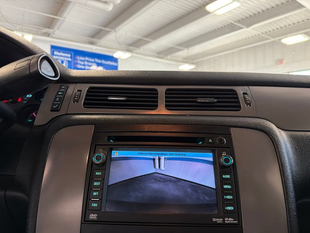 Used 2011 Chevrolet Suburban LT AWD/4WD image 14