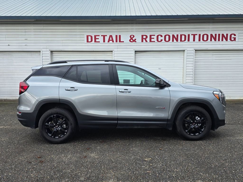 Used 2024 GMC Terrain AT4 w/ Tech Package image 43