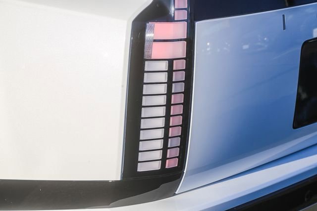 New 2026 Hyundai Ioniq 9 Calligraphy w/ Tow & Go Package image 10