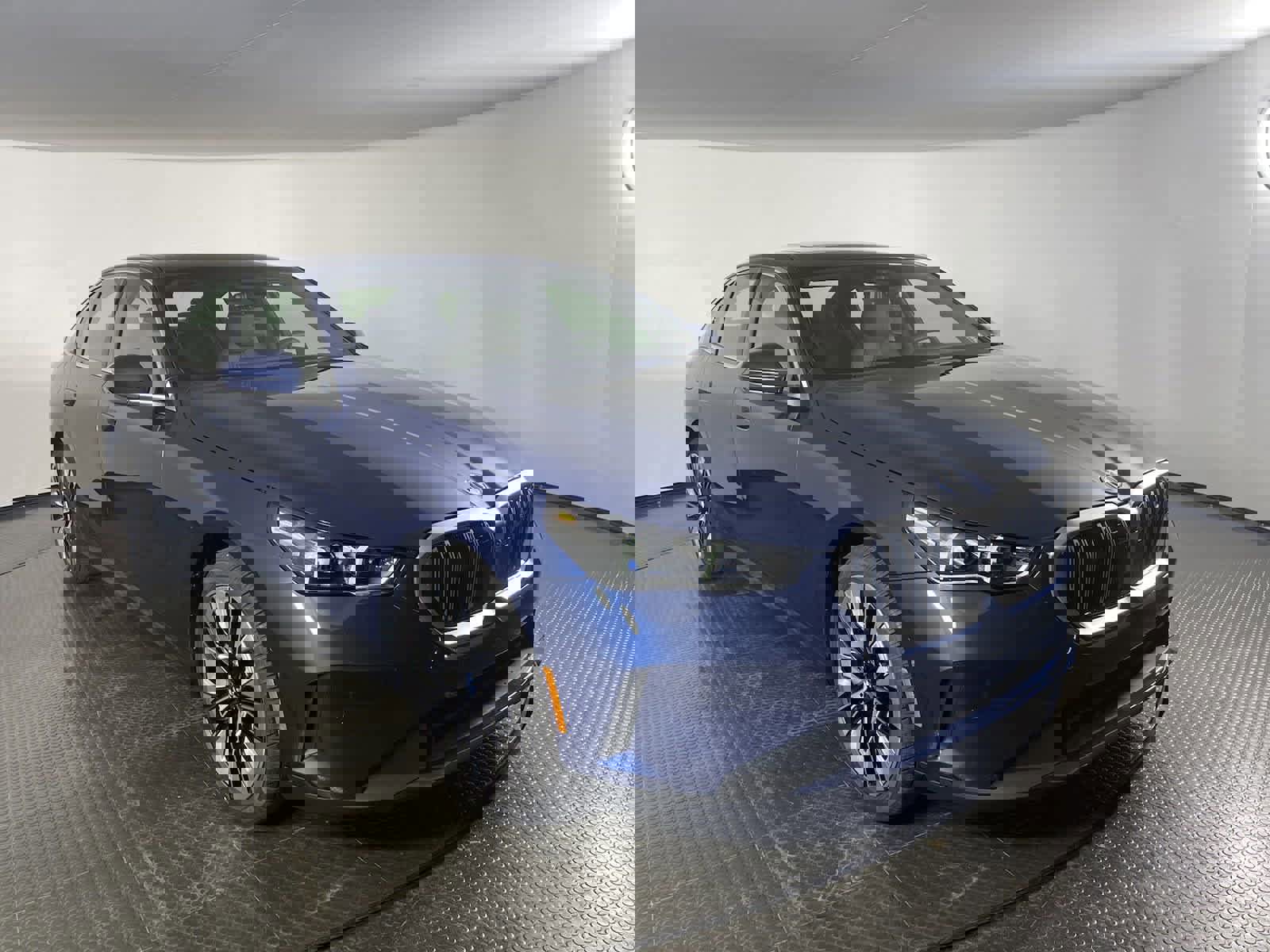 Certified 2024 BMW i5 eDrive40i w/ M Sport Package image 2