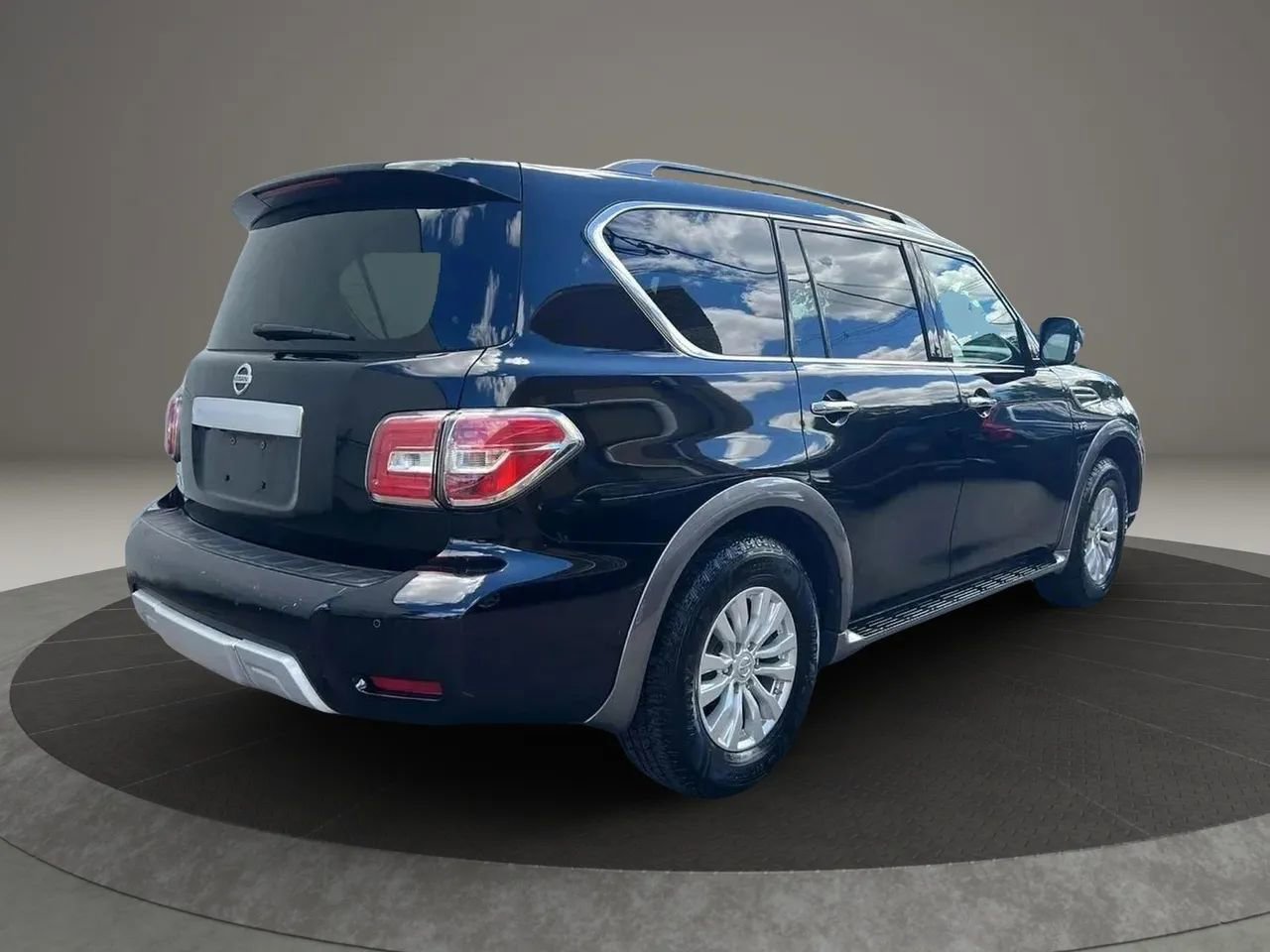 Used 2017 Nissan Armada SV w/ Driver Package image 5