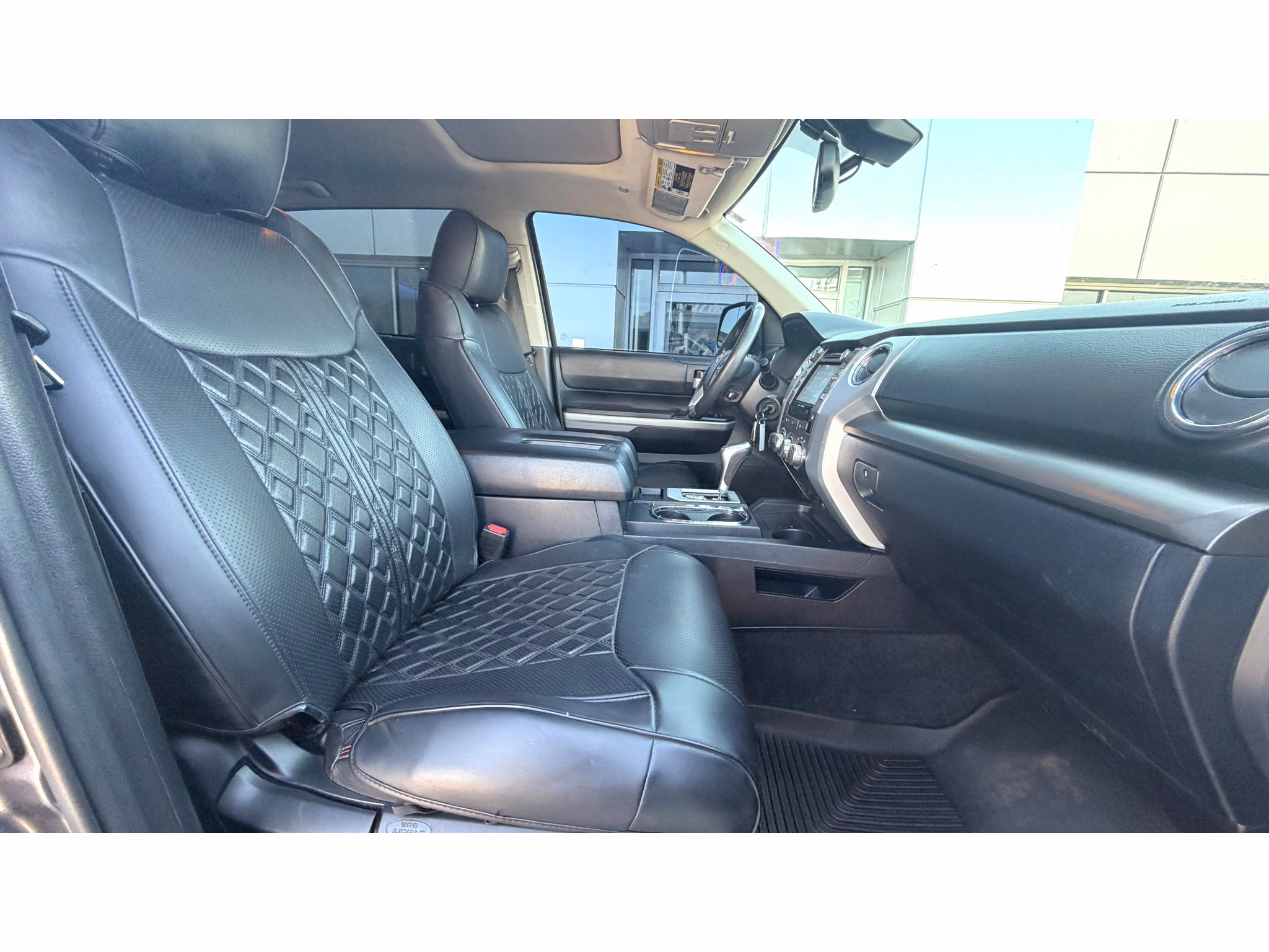 Used 2019 Toyota Tundra SR5 AWD/4WD image 8