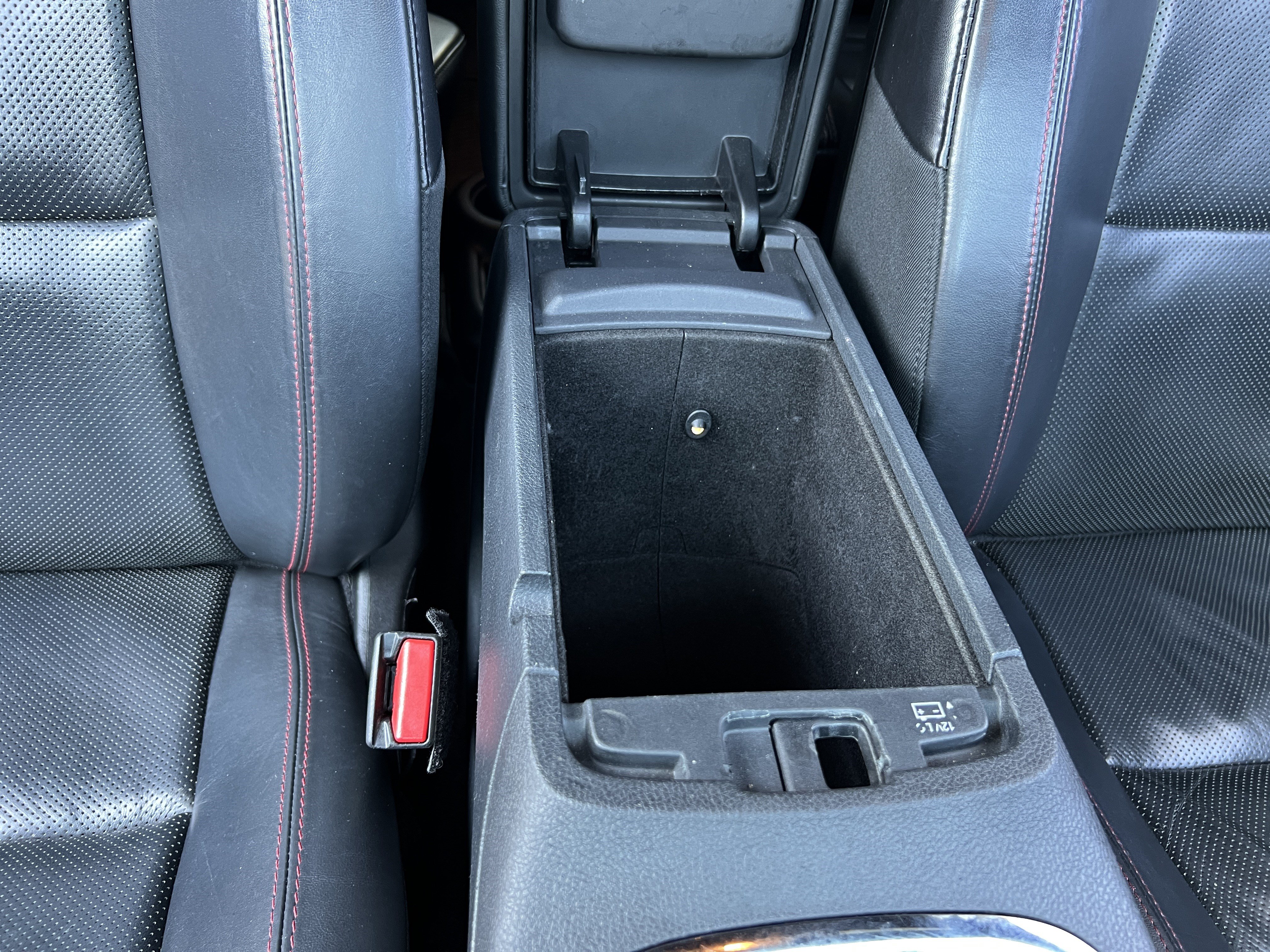 Used 2017 Dodge Durango R/T AWD/4WD image 29
