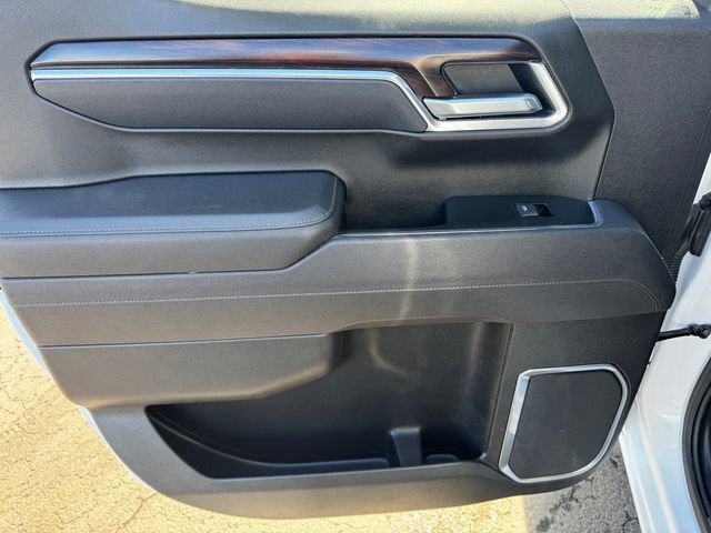 Used 2025 GMC Sierra 1500 SLT image 18