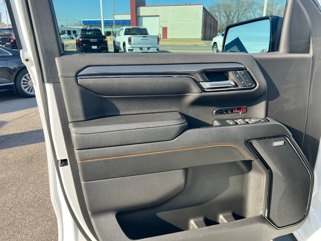 Used 2023 GMC Sierra 1500 AT4 w/ AT4 Premium Package image 28