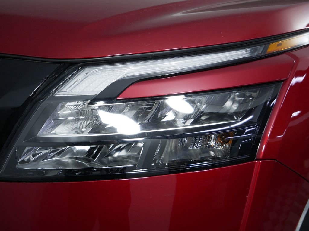 Used 2024 Nissan Pathfinder Rock Creek image 14