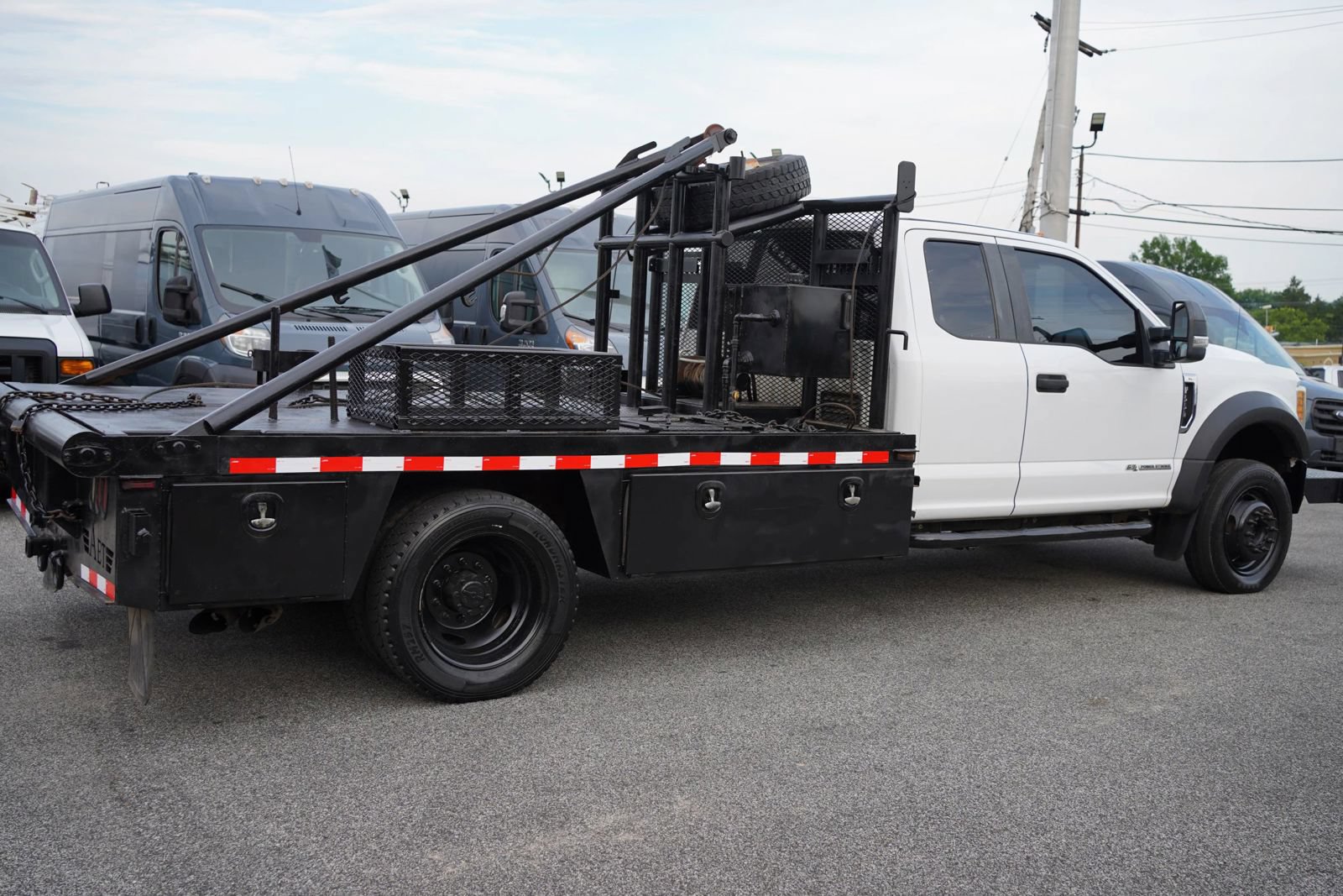 Used 2017 Ford F550 4x4 SuperCab Super Duty image 6