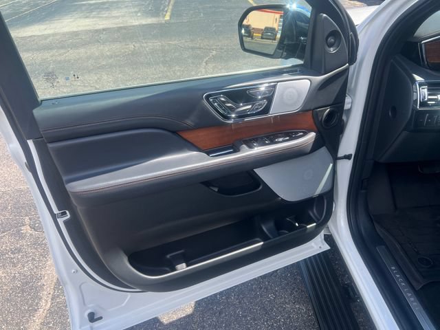 Certified 2023 Lincoln Navigator Black Label AWD/4WD image 15
