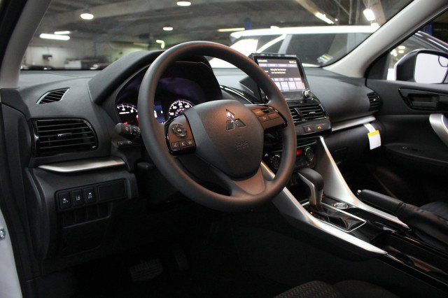 New 2026 Mitsubishi Eclipse Cross ES AWD/4WD image 5
