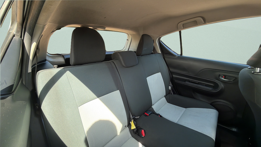 Used 2015 Toyota Prius C Two FWD image 33
