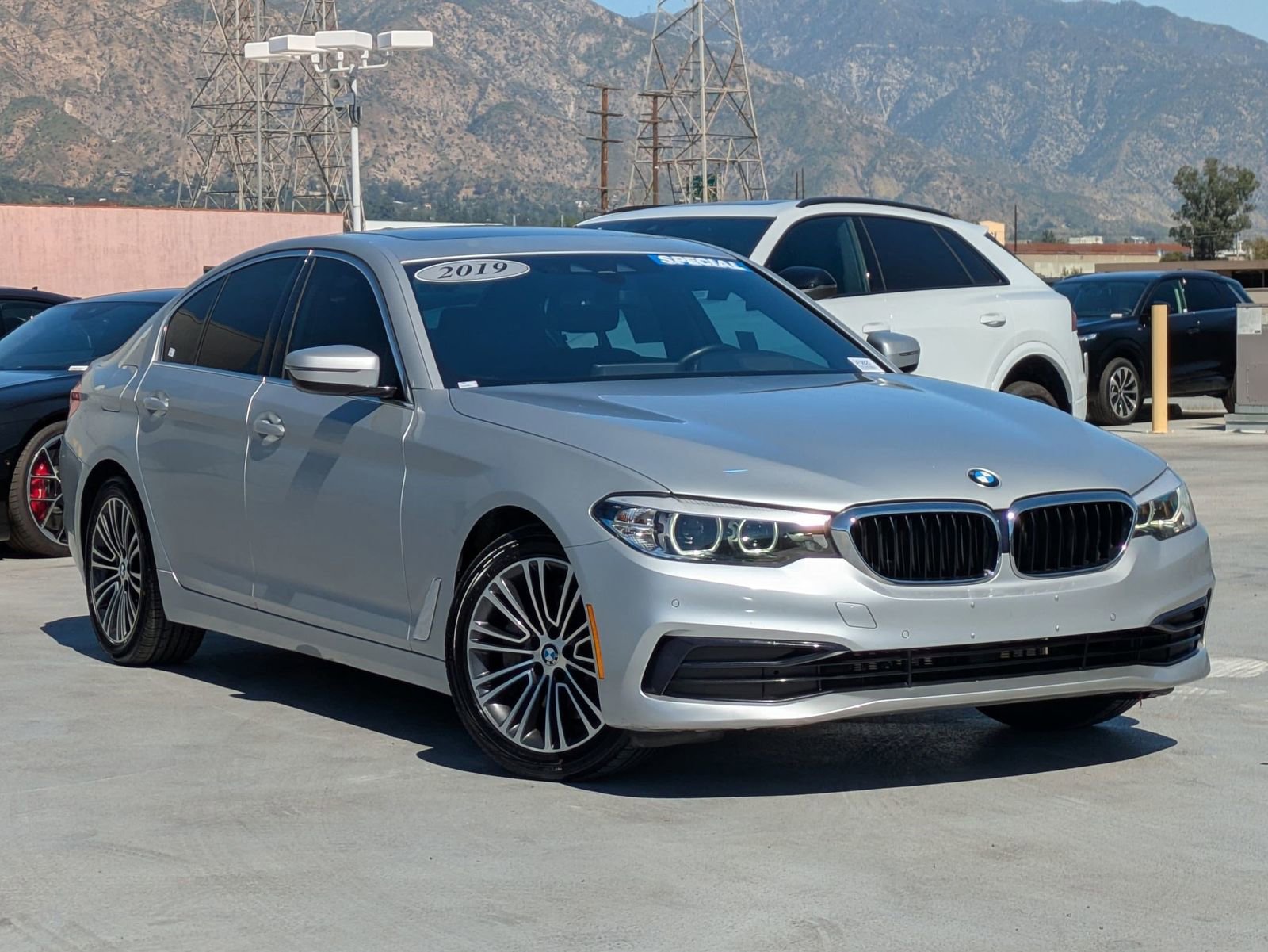 Used 2019 BMW 530i w/ Convenience Package image 33