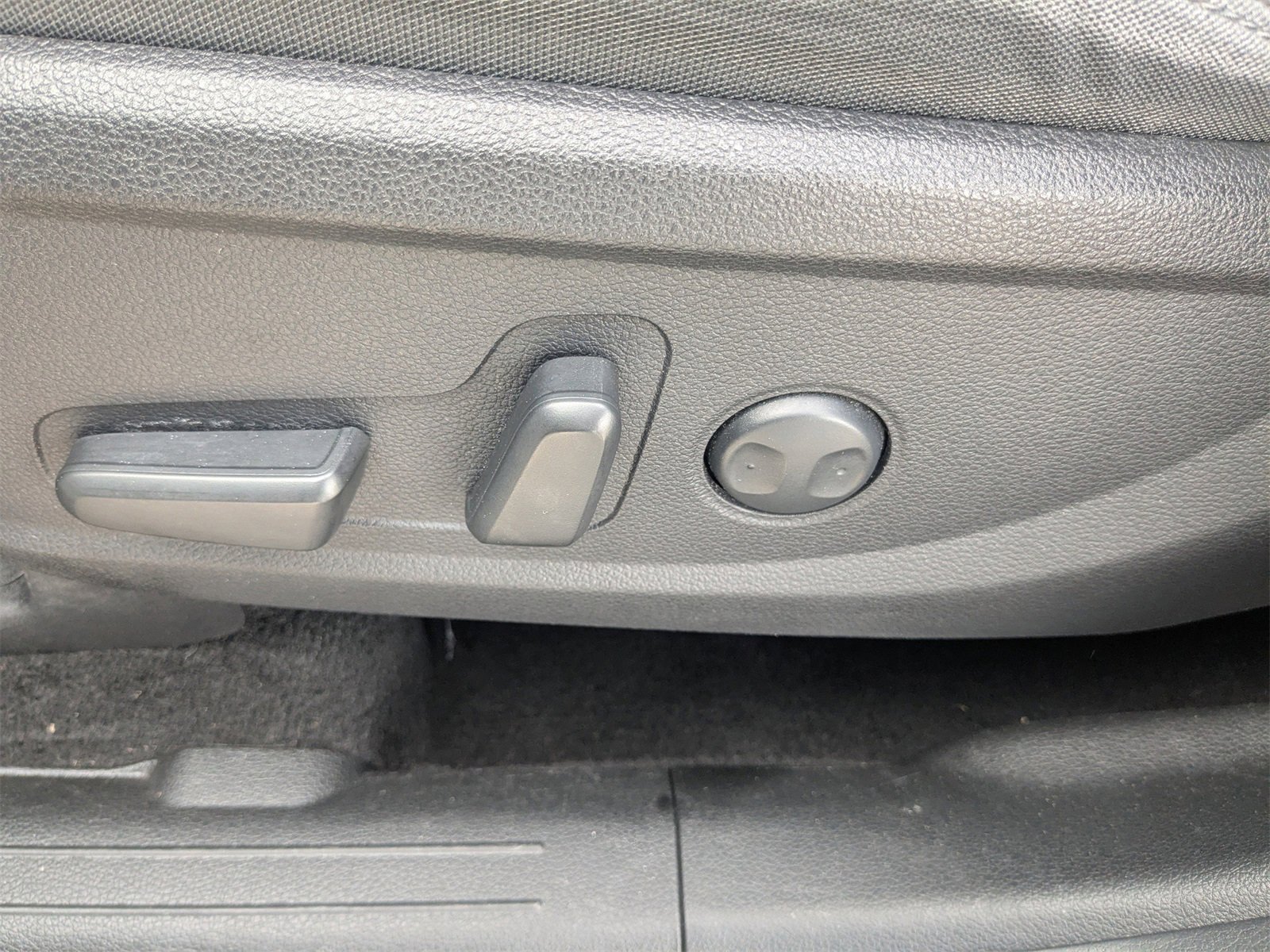 Used 2023 Hyundai Santa Fe SEL image 20