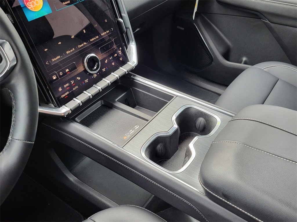 Used 2024 GMC Acadia Elevation w/ Black Edition image 29