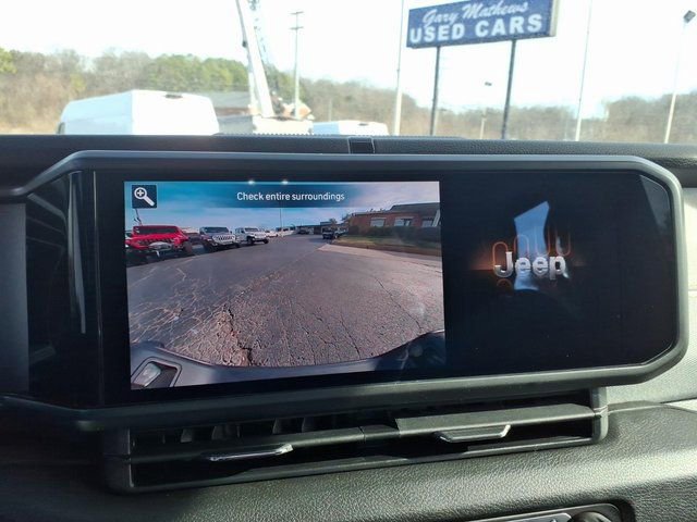 New 2026 Jeep Gladiator Sport AWD/4WD image 16