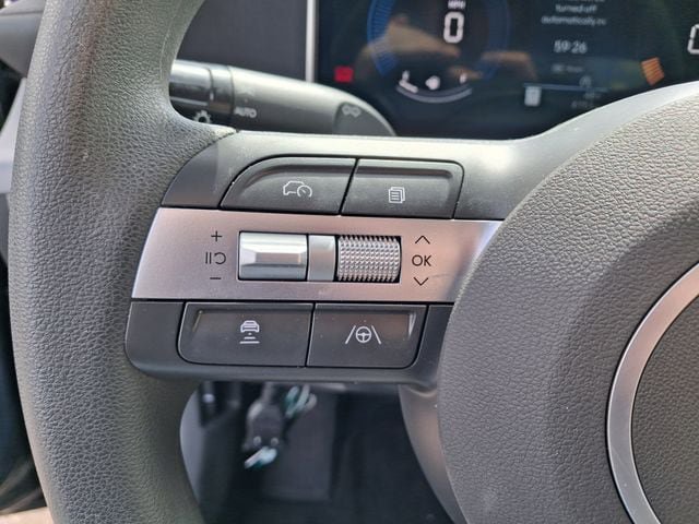 Used 2025 Hyundai Sonata SE FWD image 27