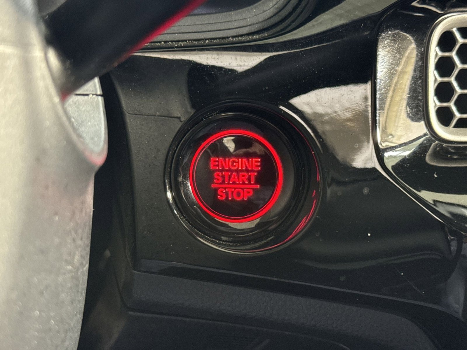 Used 2025 Honda Civic Sport image 34