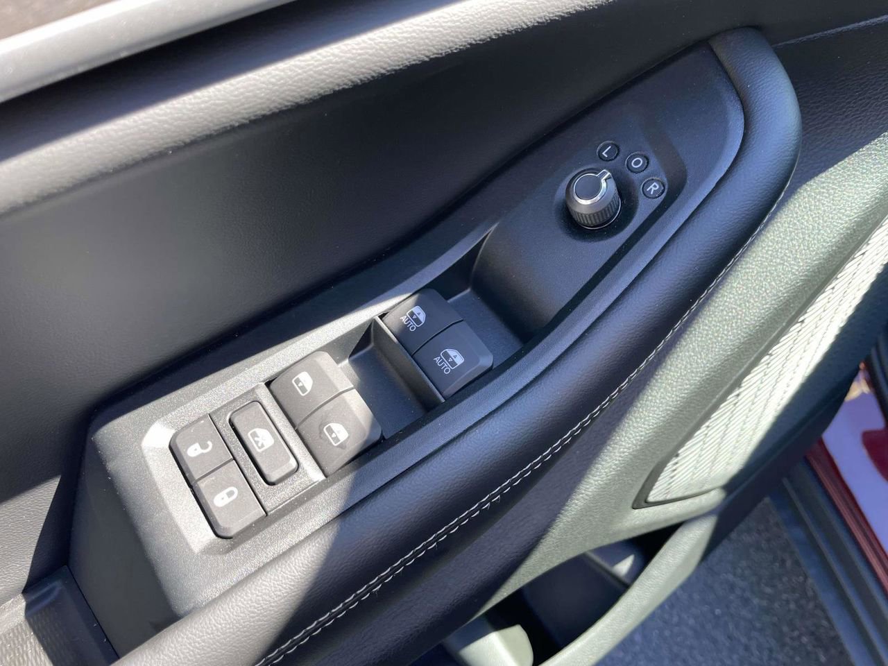 New 2025 Jeep Grand Cherokee L Limited image 26